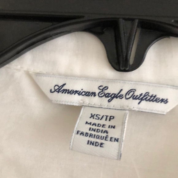 White shirt - Picture 2 of 3